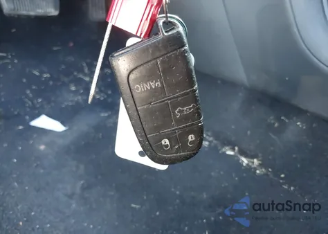 2015 Chrysler 200 Limited z USA, uszkodzony, nr VIN 1C3CCCAB9FN695780